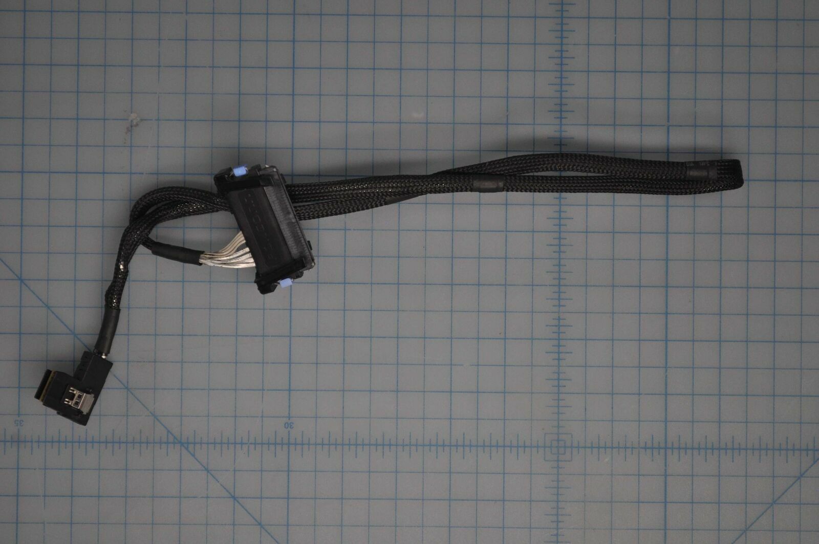 Dell PowerEdge Internal SAS To Mini-sas Cable 36-32 Pin JM257