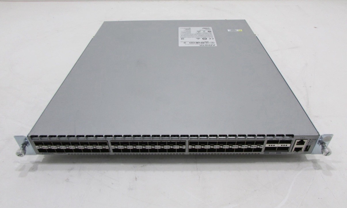 DCS-7280SE-64-R Arista 7280E 48xSFP+ 4x40GbE QSFP+ Back-to-Front Airflow Switch