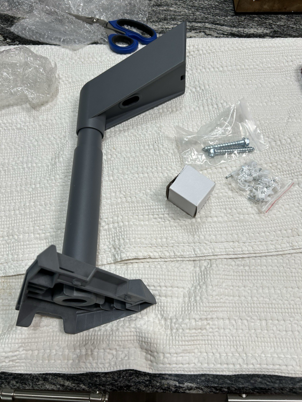Starlink Standard Wall Mount Kit Gray Latest Generation New With Screws