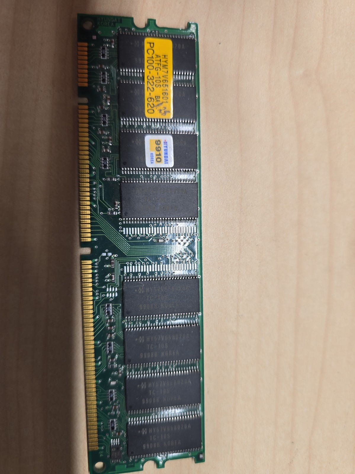 Hyundai 128MB PC100 SDRAM 100MHz 168-Pin RAM HYM7V651601 ATFG-10S Vintage