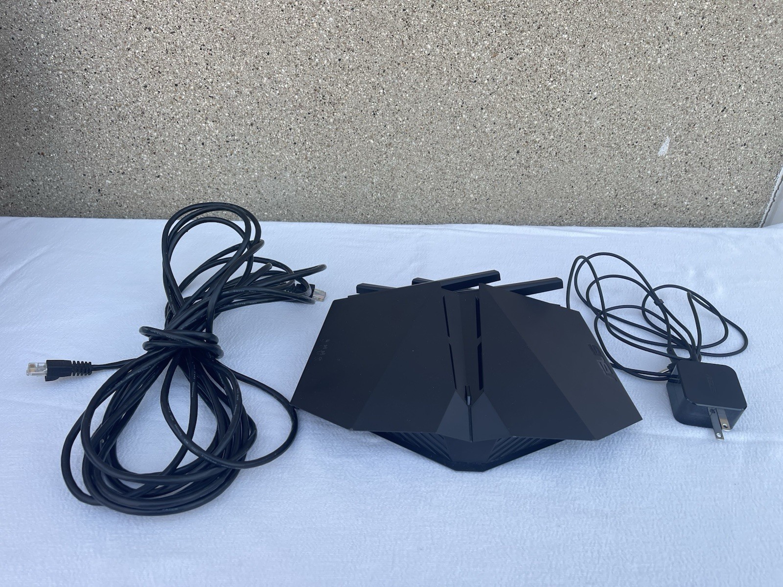 ASUS RT-AX82U AX5400 Dual-Band WiFi 6 Gaming Router