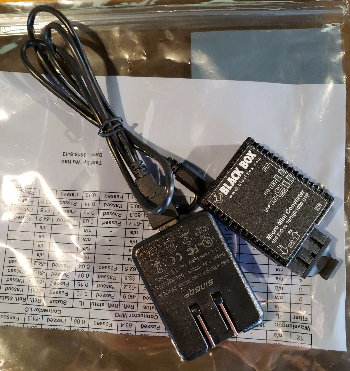 Black Box Micro Mini LMC404A Transceiver/Media Converter