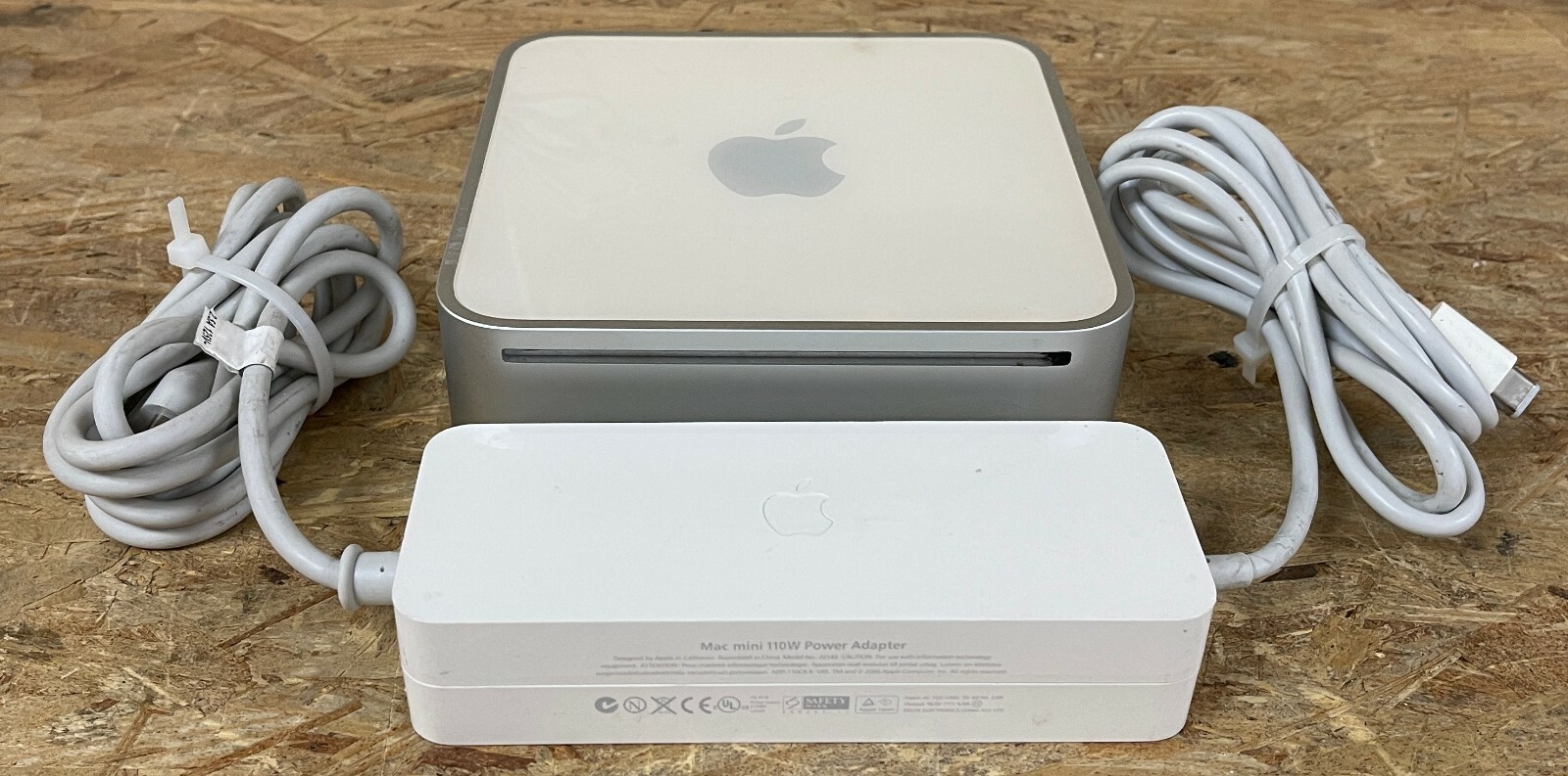 Apple Mac mini September 2008 1.83GHz Intel Core 2 Duo (MB138LL/A)