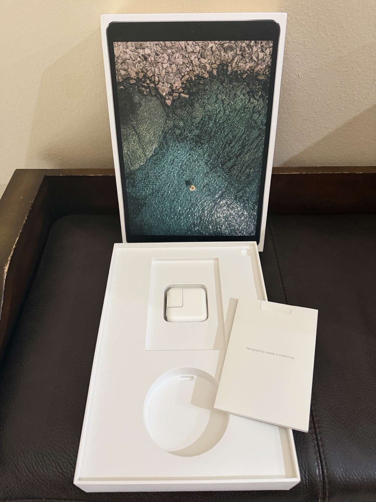 Apple iPad Pro 10.5 Inch Box Only - *NO iPad* Includes 12 Watt USB Power Adapter