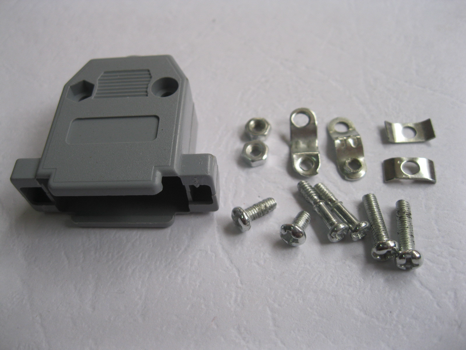 50 pcs Plastic D-Sub Hood Cover for 2 Rows 15 Pin DIP D-sub Connector New