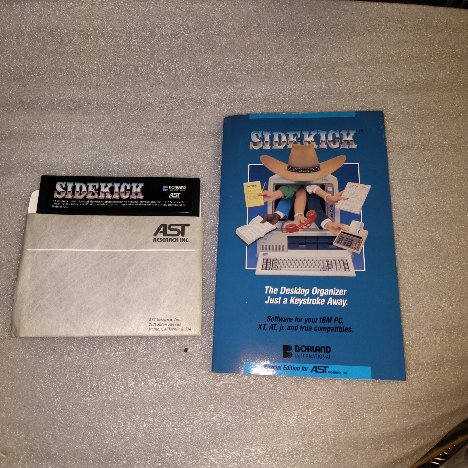 Vintage Borland Sidekick 1.5 Software IBM PC XT AT Jr. Floppy Disk Manual AST