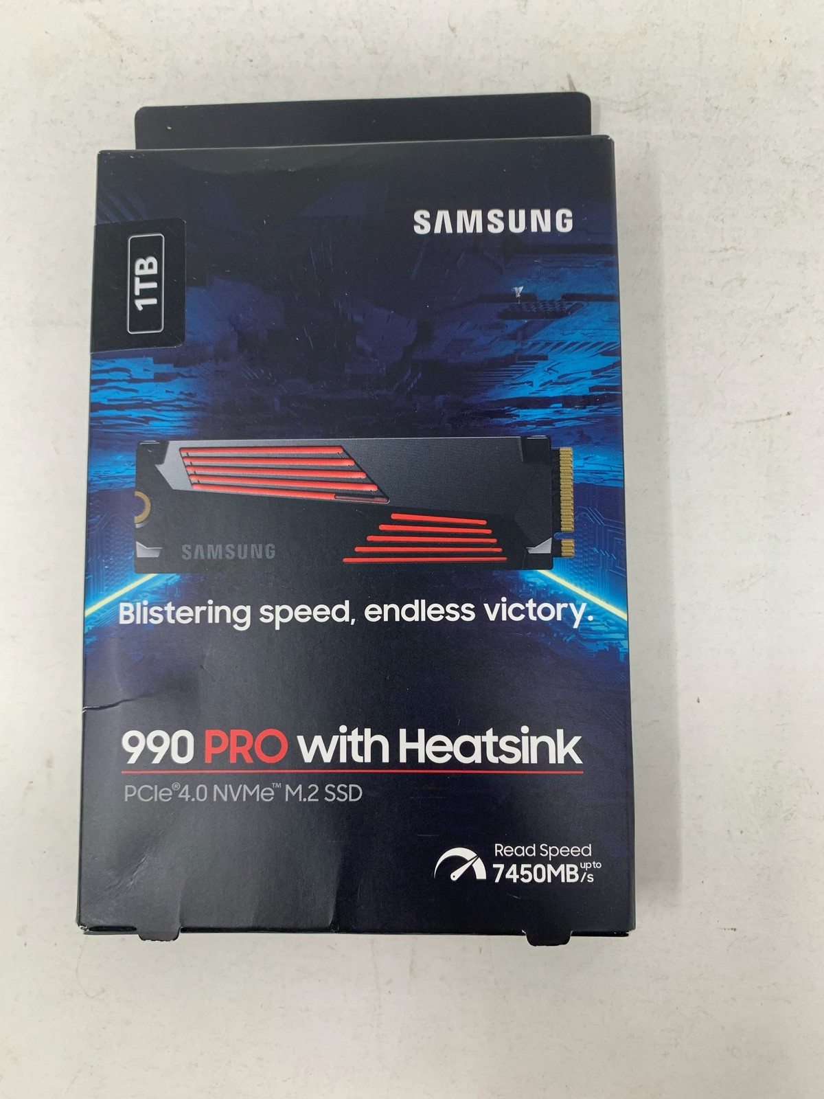 Samsung 990 PRO 1TB SSD with Heatsink PCIe 4.0 NVMe M.2 MZ-V9P1T0CW New Sealed