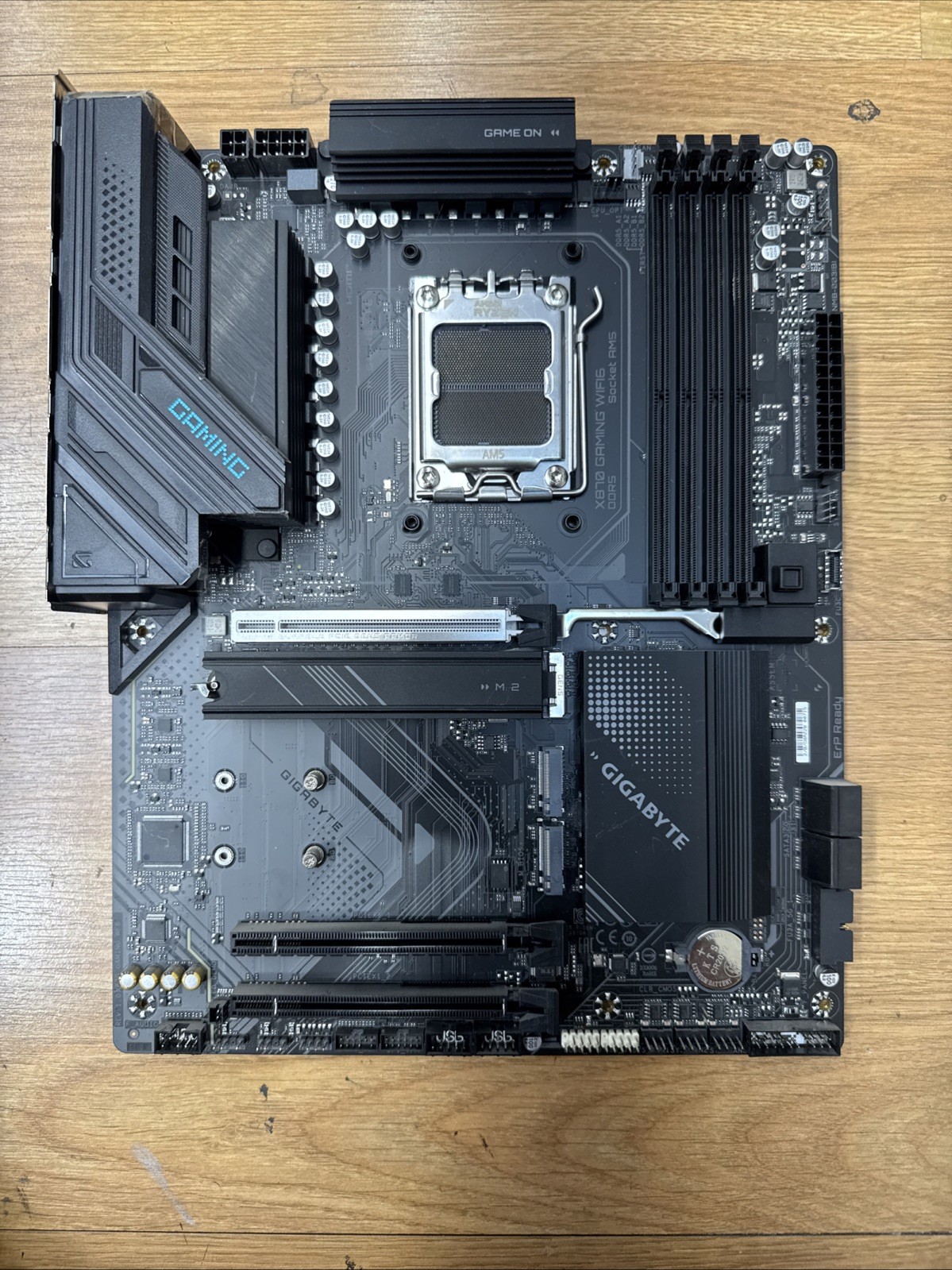 GIGABYTE X870 GAMING WIFI6 AM5 *PRISTINE CONDITION