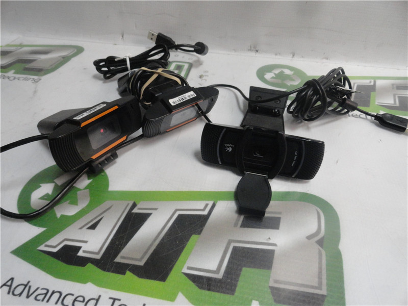 Logitech Webcam Bundle | Two GWCHD-201 | One B910 | USB HD Webcams