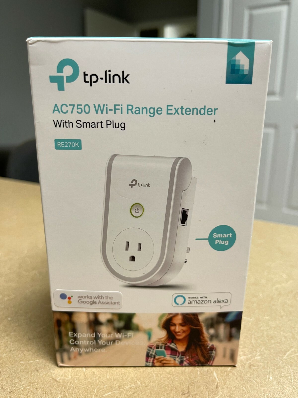 TP-LINK AC750 Wifi Range Extender with Smart Plug - White (RE270K)