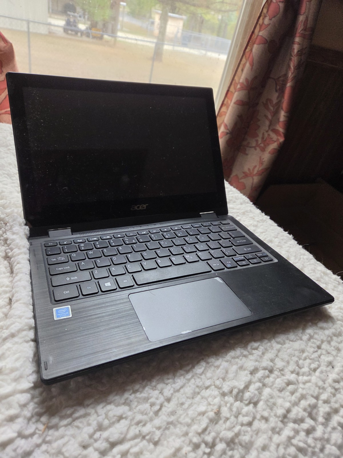Acer Spin 1 SP111-33 Black Laptop Untested Parts Repair