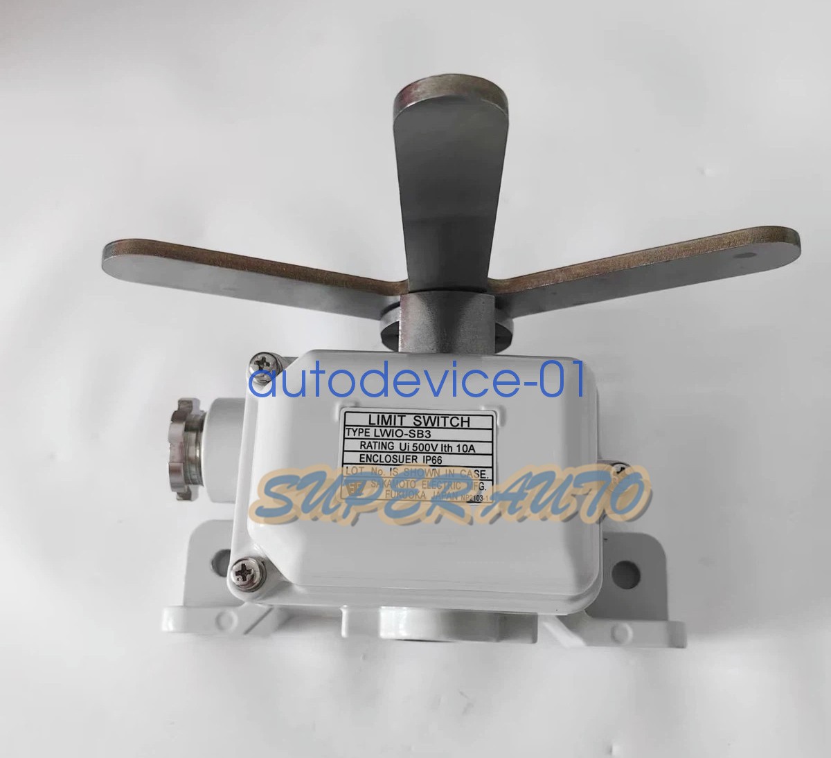 1Pcs New For LWIO-SB3 Lifeboat limit switch DHL/FedEx