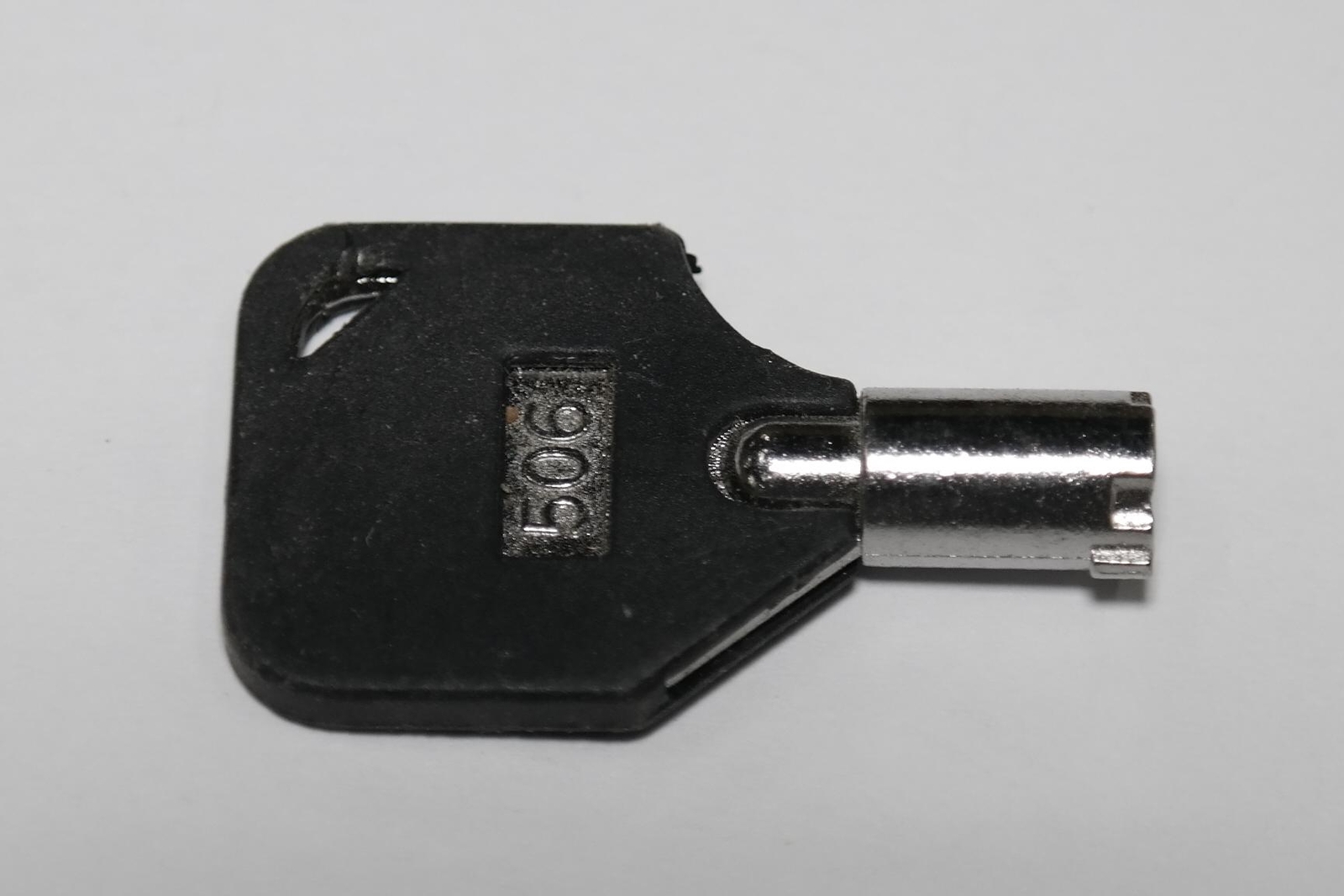 LOCKING KEY 506 1102 FOR COMPUTER HARD DRIVE BAY CADDY KINGWIN KF91 KF20 TUBULAR
