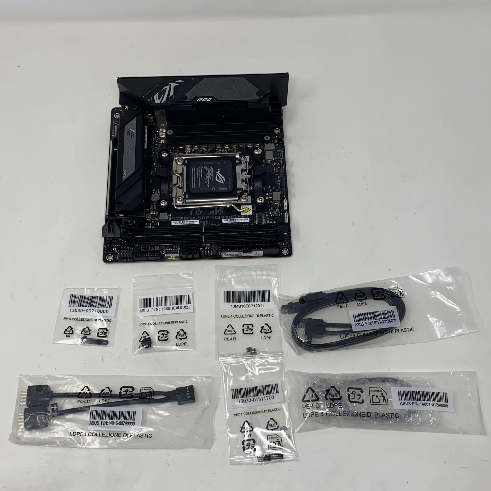 ASUS ROG Strix B650E-I Mini-ITX AM5 WiFi 6E Motherboard Black