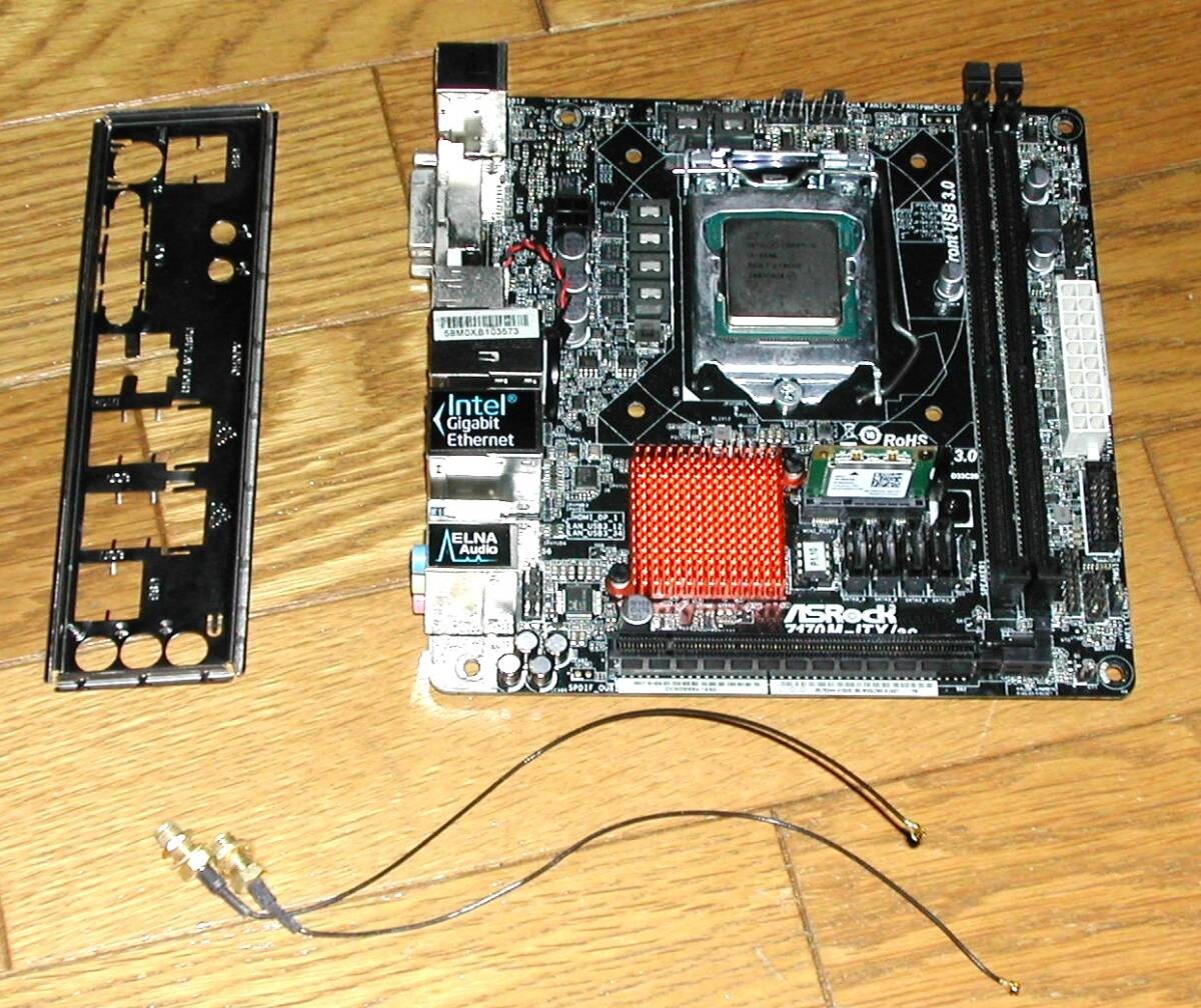 ASROCK Z170M-ITX-ac LGA1151 Mini-ITX Motherboard with i5 6400 CPU