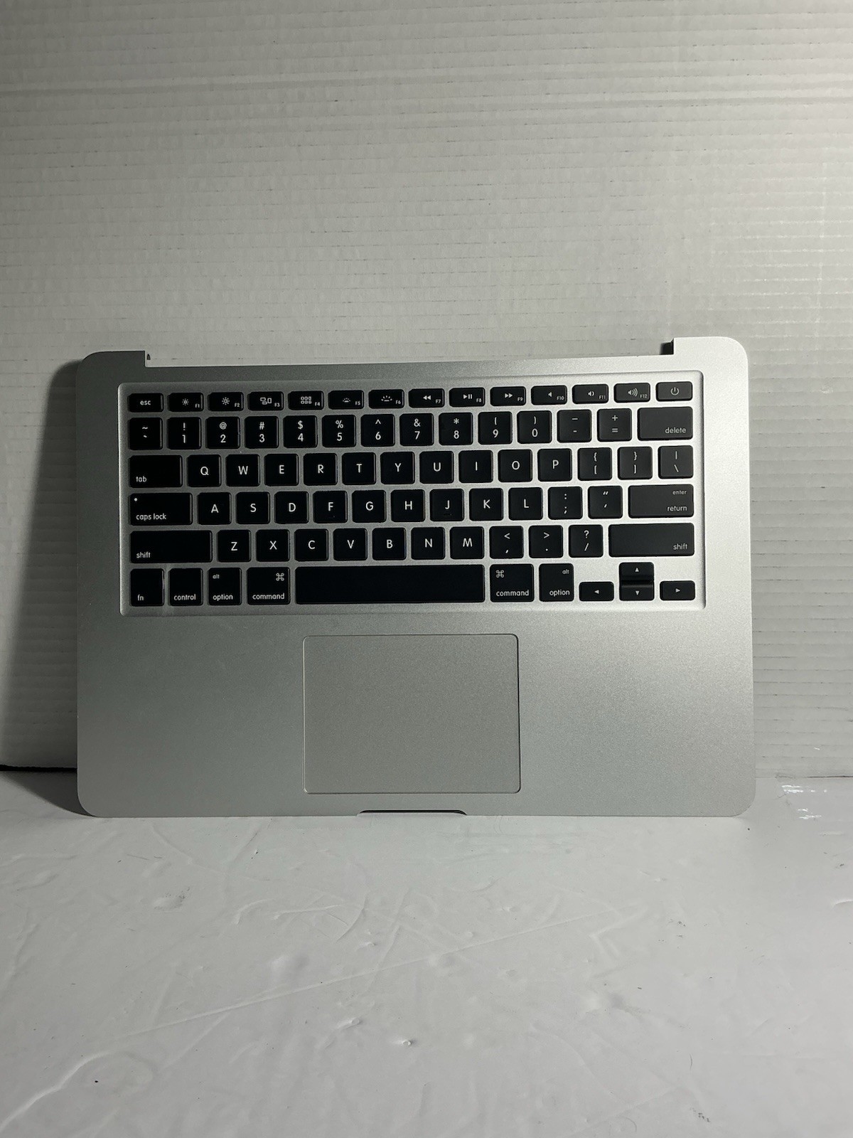 Apple MacBook Air A1466 Top Case Keyboard Trackpad Speakers OEM Tested