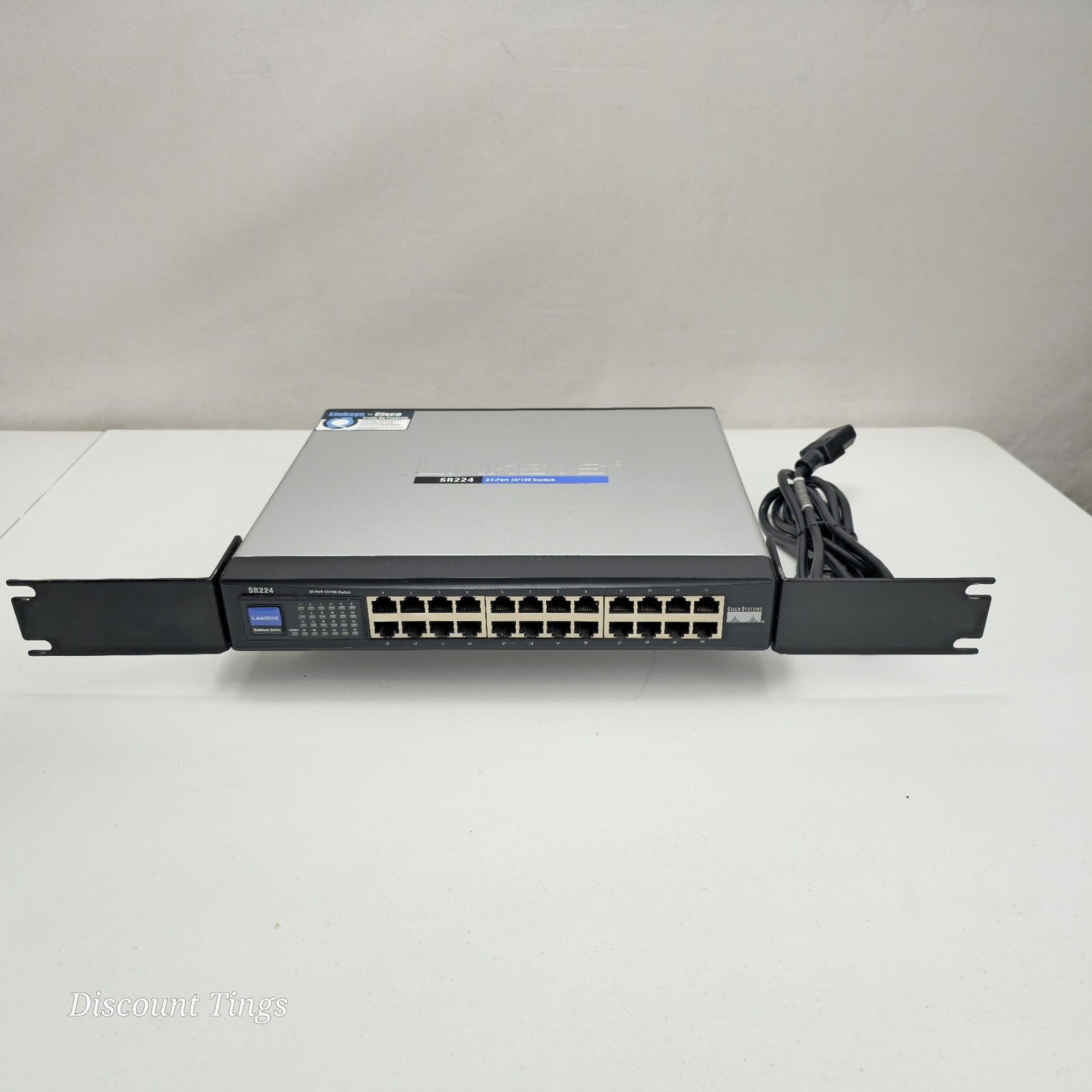 Linksys SR224 24 Port 10/100 Switch w/ Rack Ears