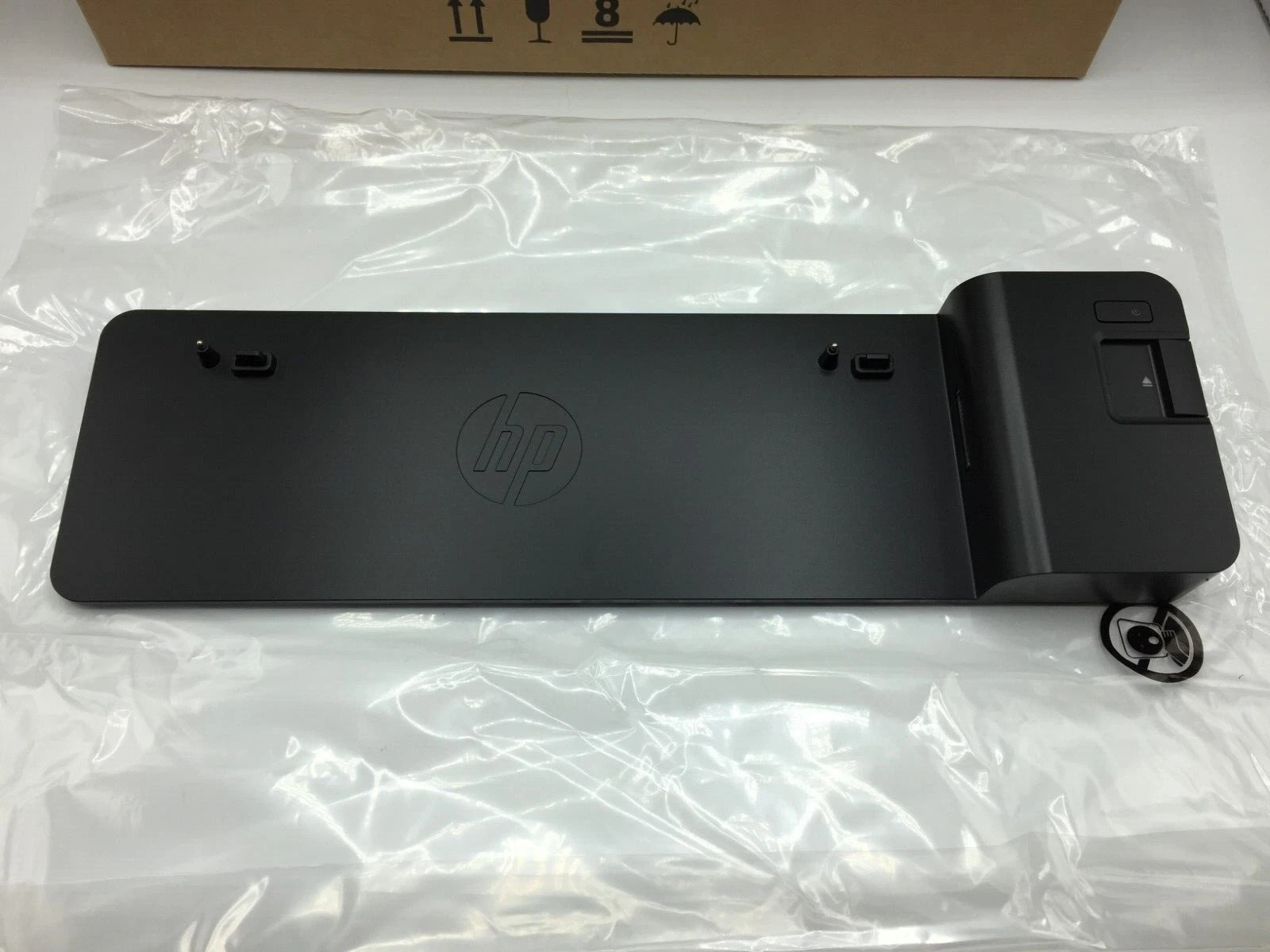 New HP D9Y32AA EliteBook & ProBook UltraSlim Dock 2013 US w/ 65W AC P