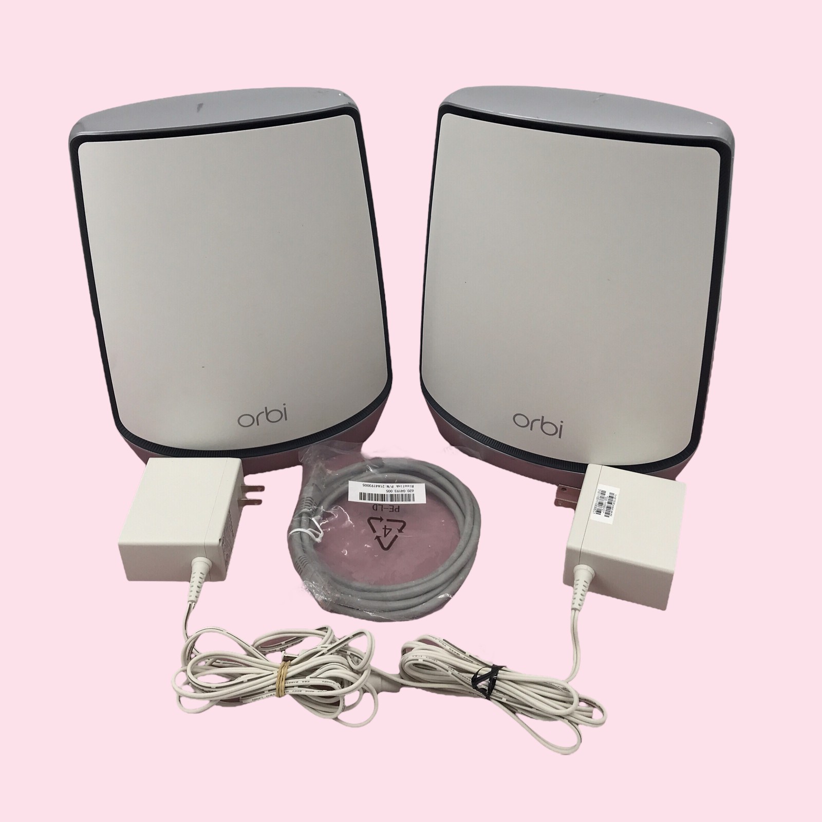 NETGEAR Orbi RBK852 Tri-band Mesh WiFi System Router RBR850 & Satellite RBS850