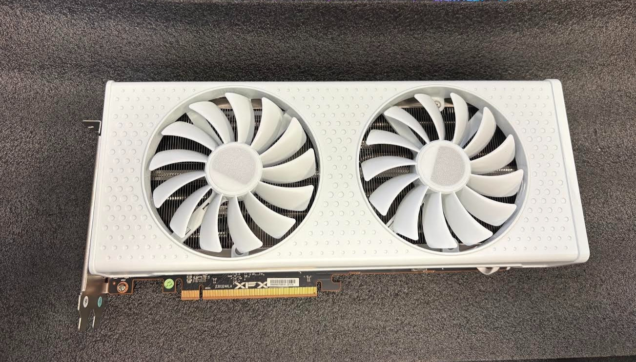 XFX SPEEDSTER SWFT210 Radeon RX 7800 XT 16GB GDDR6 Graphic Card - USED