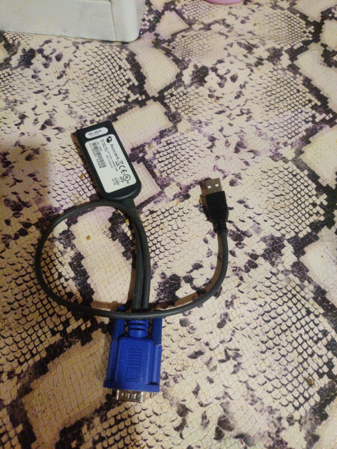 Avocent AVRIQ-USB KVM module cable 520-291-507
