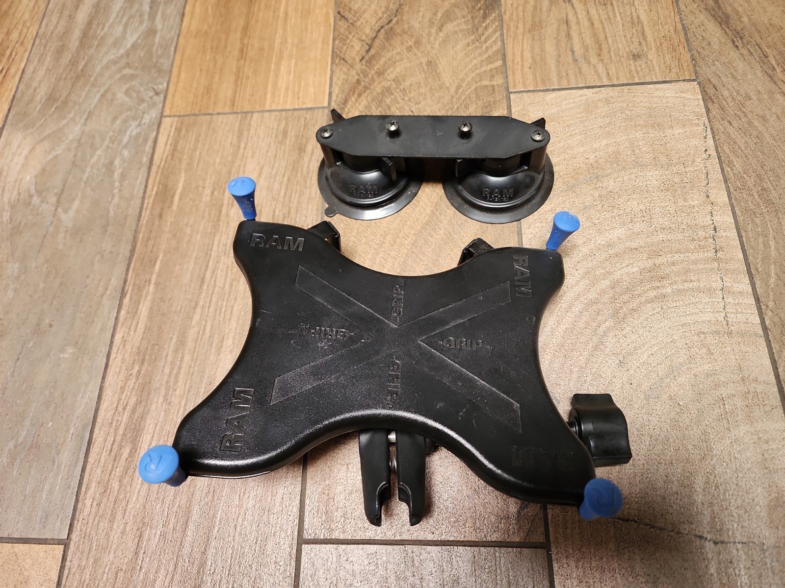 RAM Mount X-Grip Universal Tablet/iPad Holder RPR-380B Ball Mount + Suction Cups