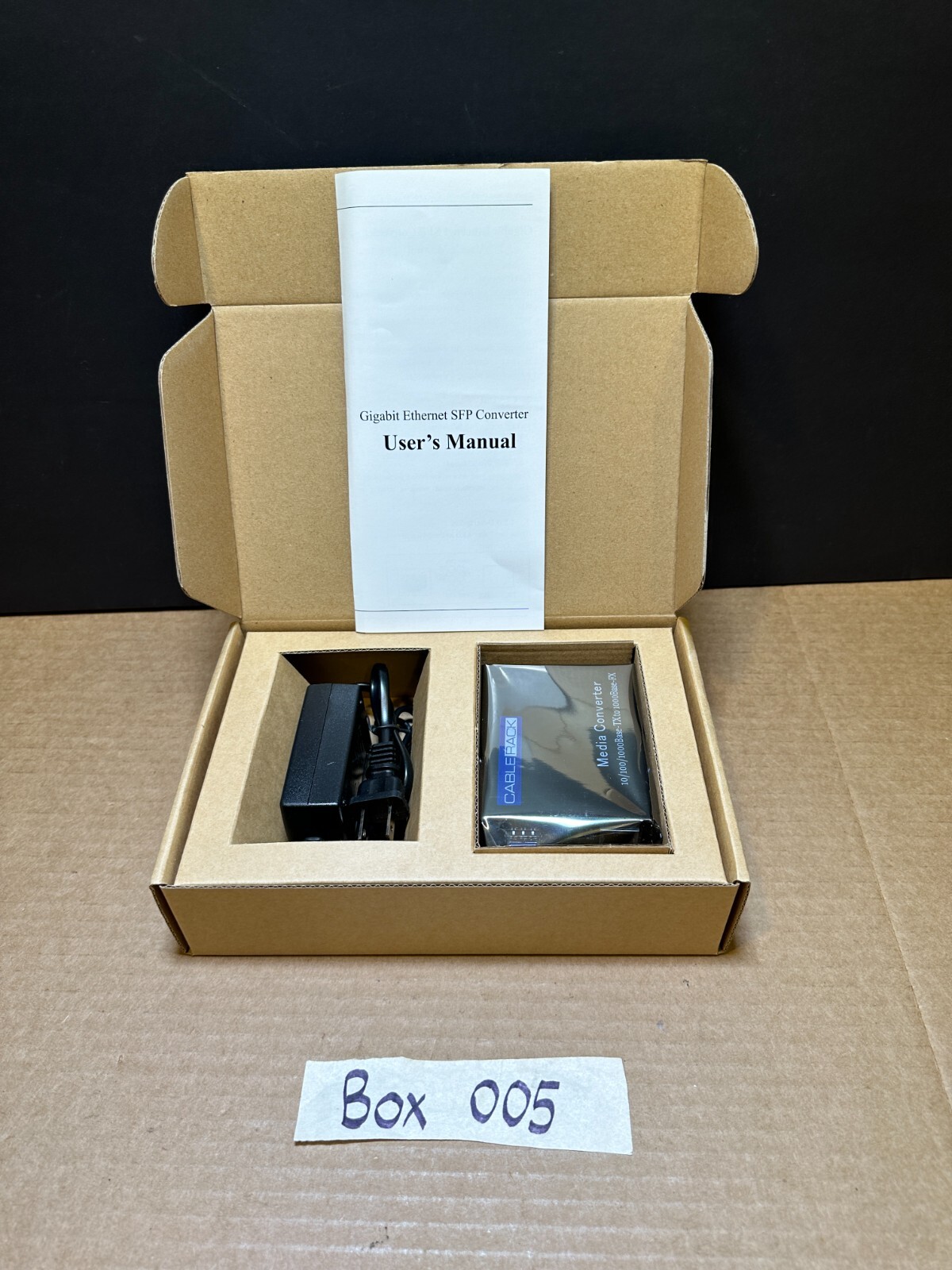 Cable Rack Media Converter Item: 18243 10/100/1000Base-TX to 1000Base-FX New