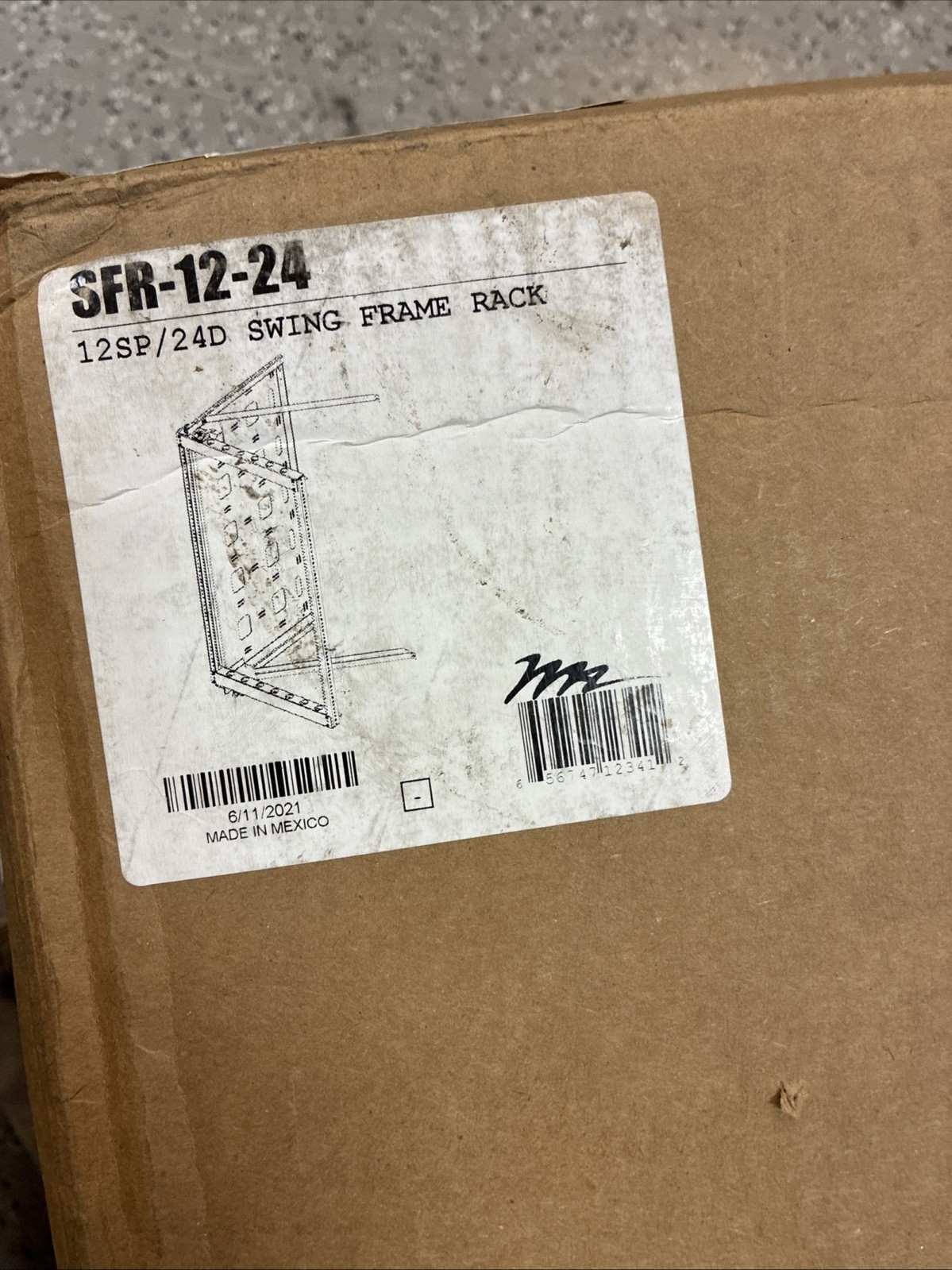 Middle Atlantic SFR-12-24 Swing Frame Rack (12 Space) 