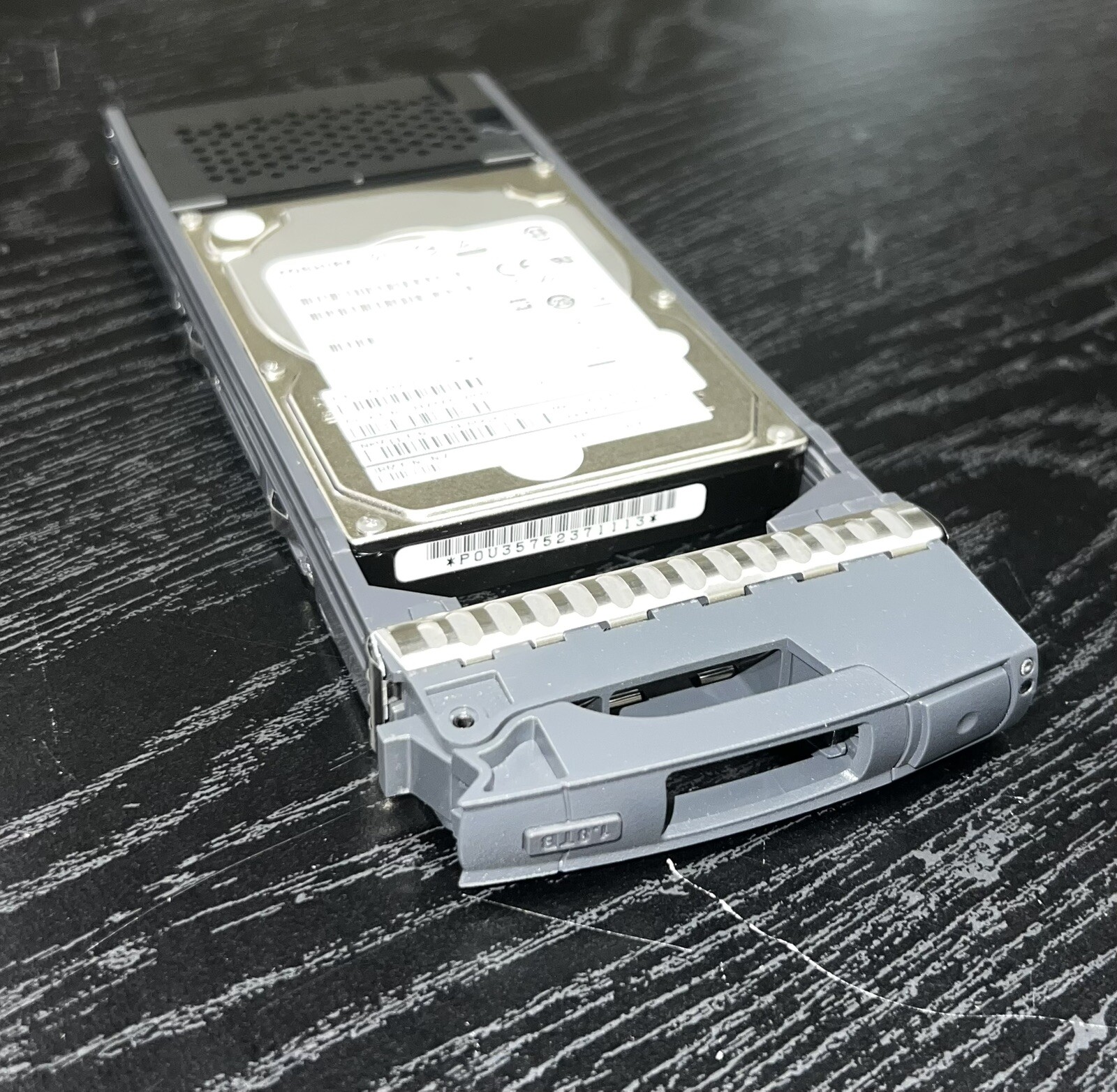 NETAPP 1.8TB 10K 12G 2.5INCH HS SAS HDD 108-00424 / X426A-R6