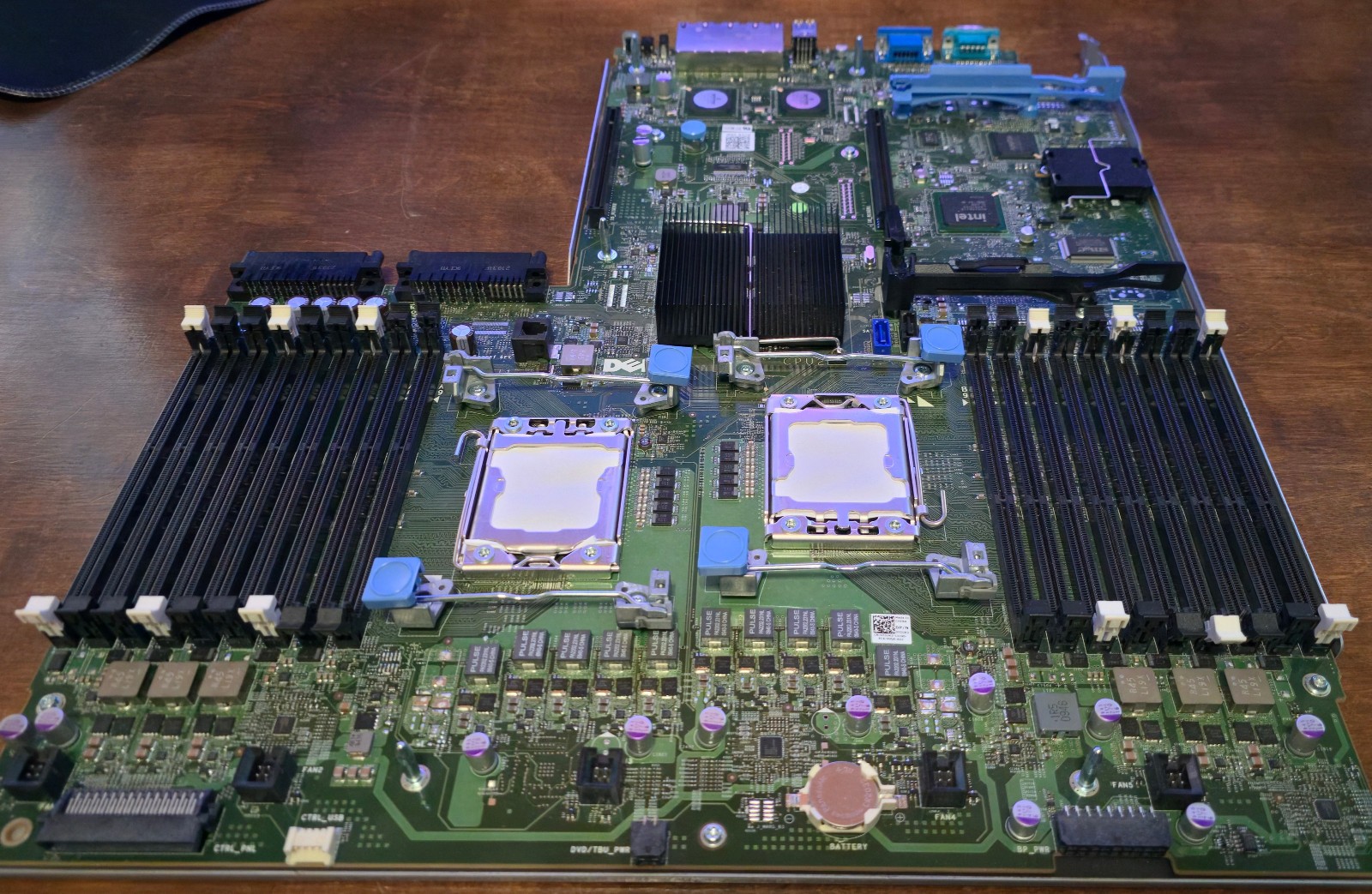 Genuine Dell PowerEdge R710 Motherboard - Model 9YY69 REV:A00