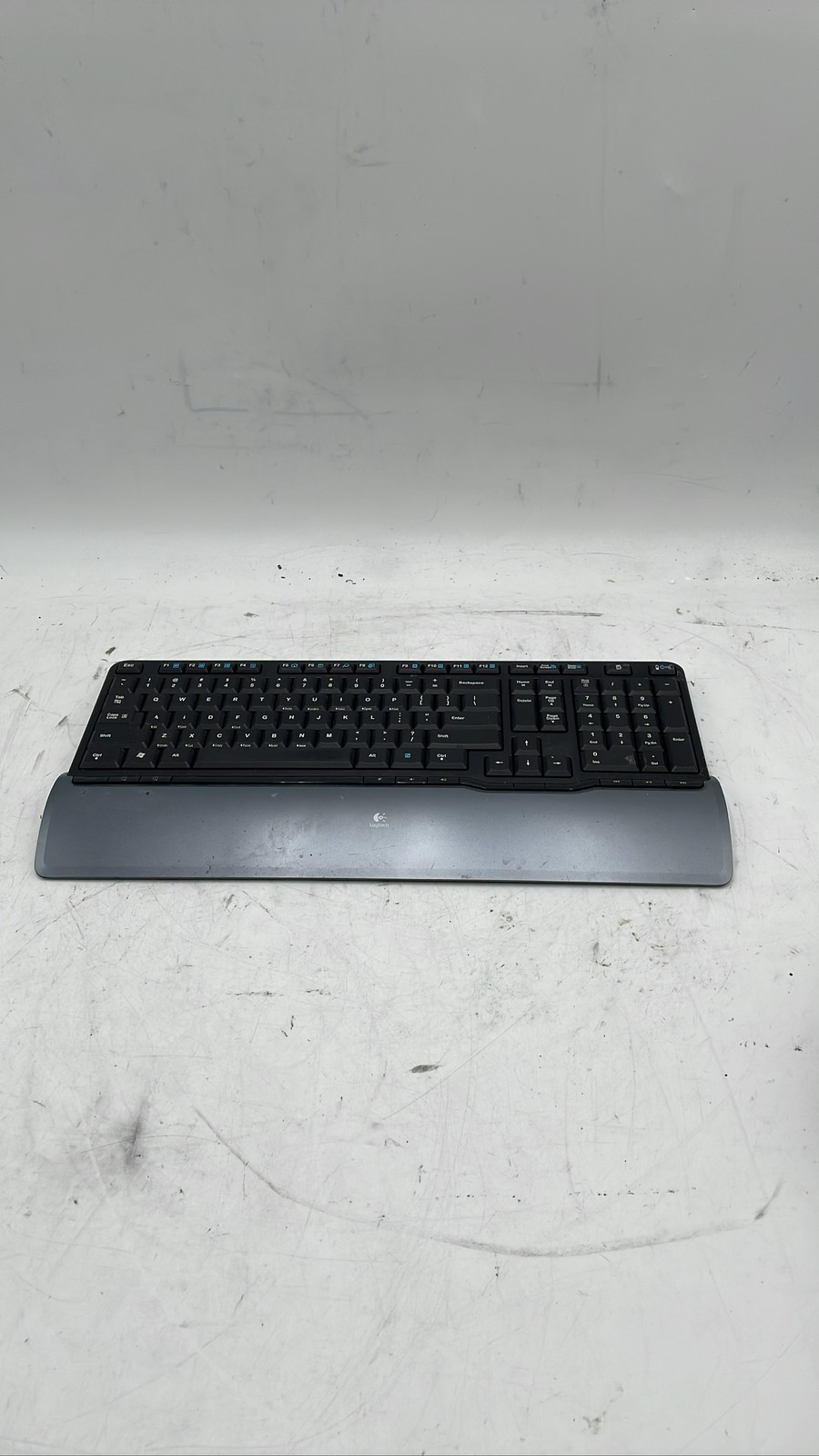 Logitech S520 Cordless Desktop Keyboard Black with Palm Rest Y-RA56 Media Keys