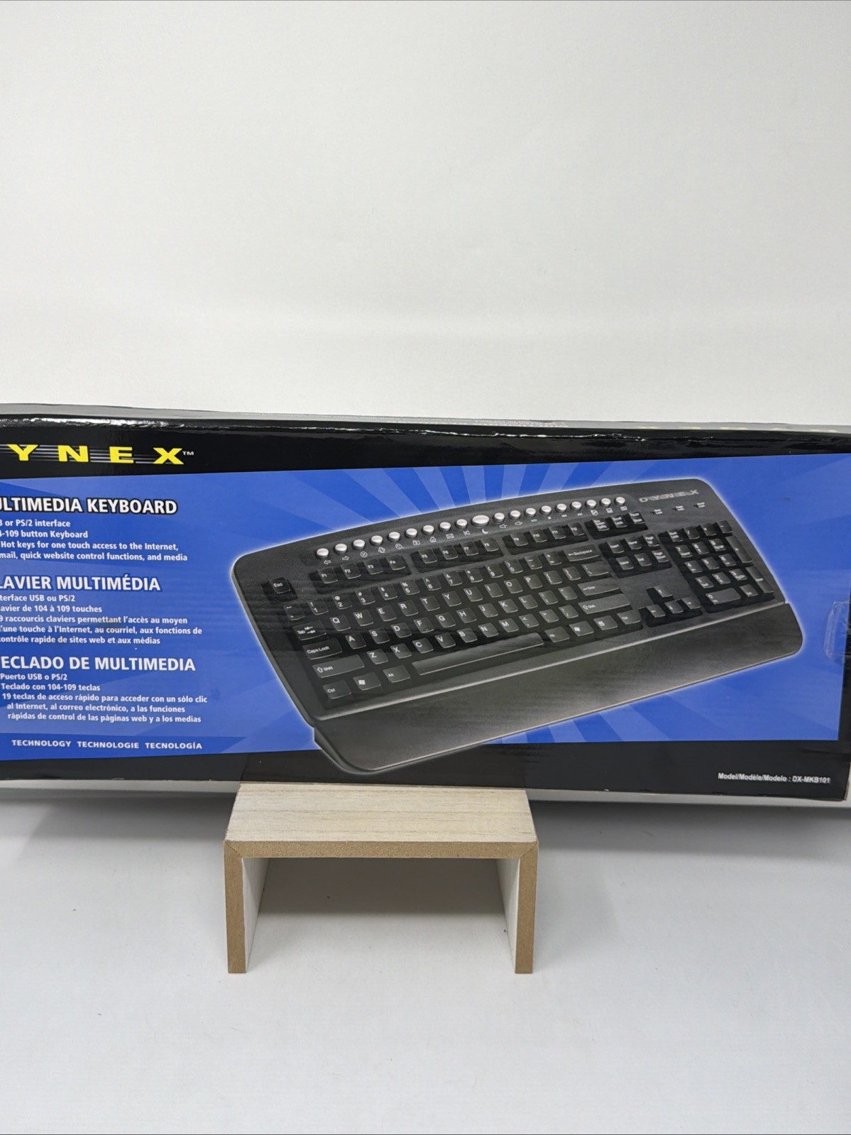Dynex DX-MKB101 Multimedia Keyboard - 19 Hot Keys - USB/PS2 - New In Bo