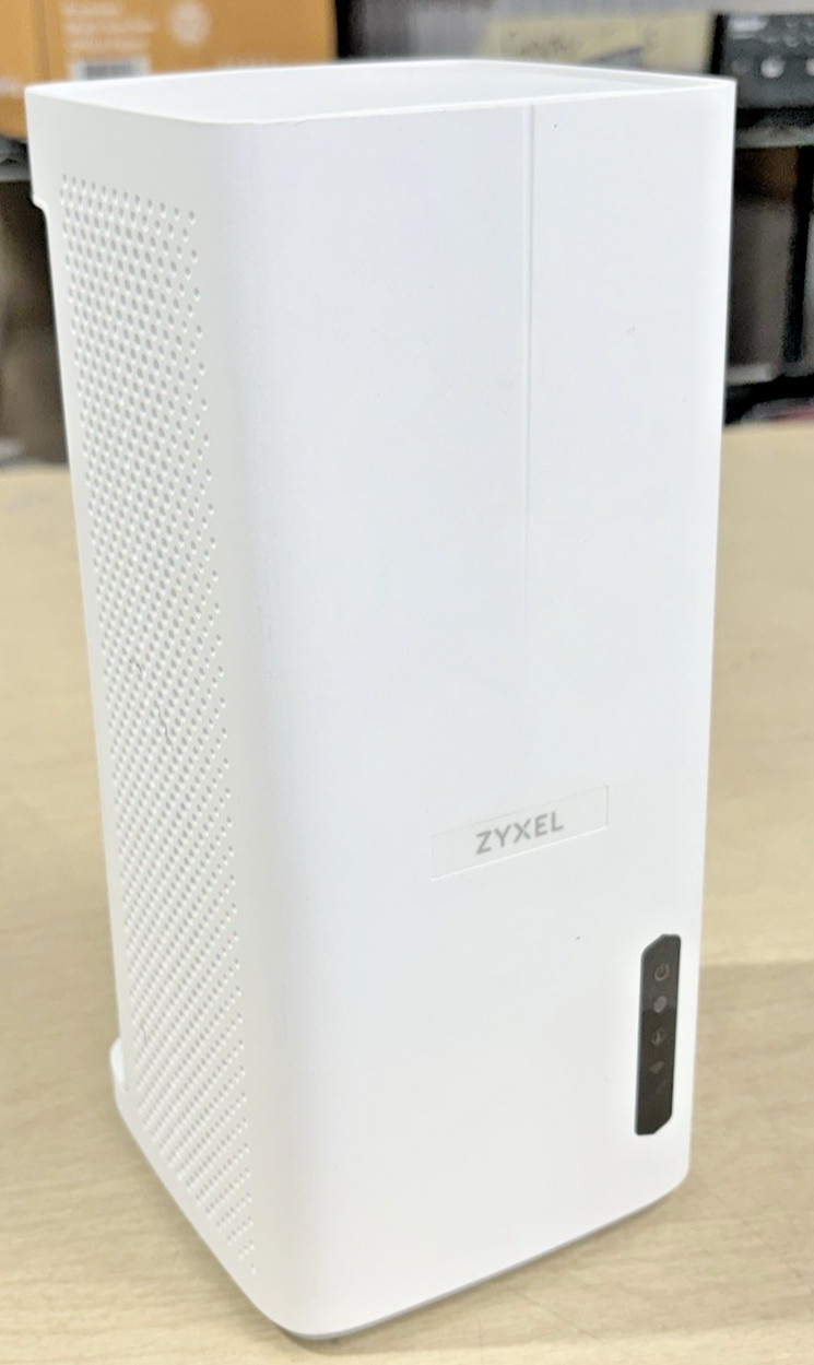 ZyXEL AX7800 WiFi 6E Wireless Extender