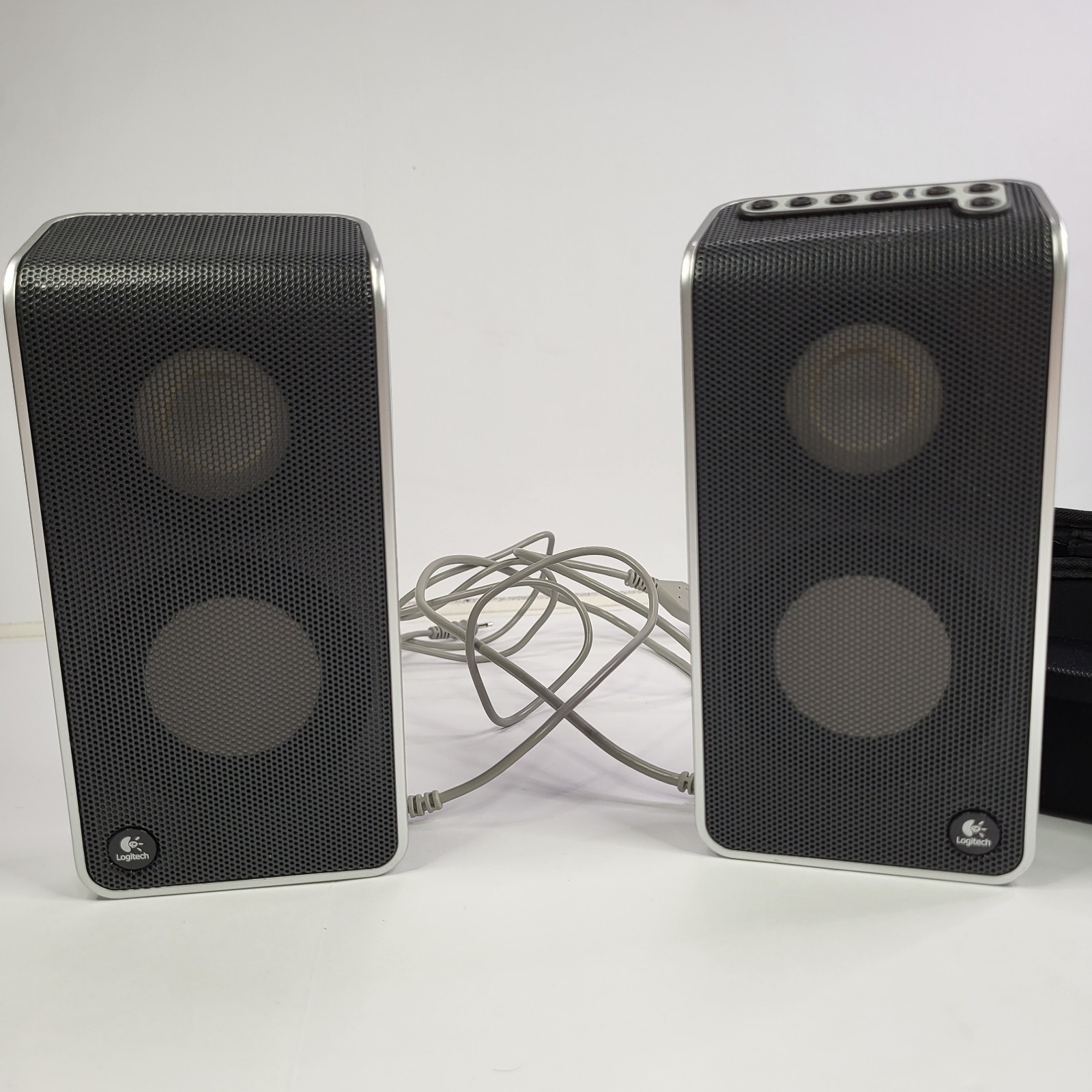 Logitech V20 Notebook Usb Computer Speakers Double Silver S-0155A With Case