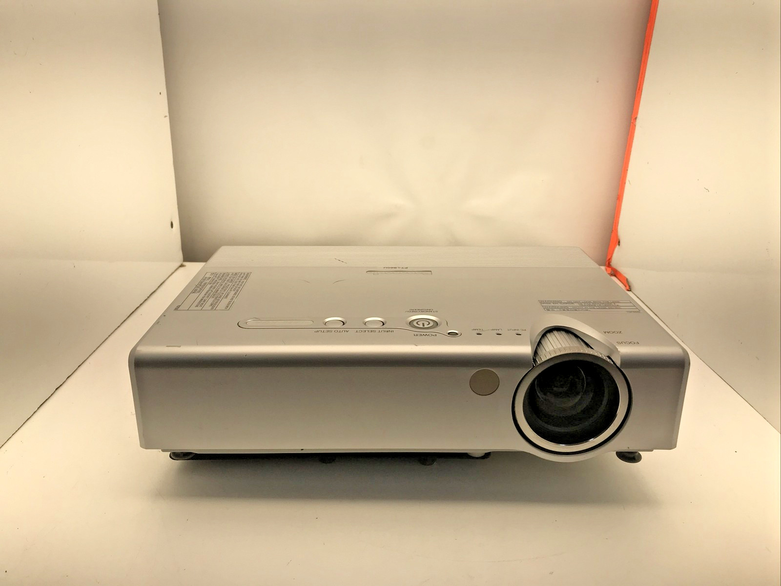 Panasonic PT-LB60U XGA 3LCD Projector LB60 2293 Lamp Hours