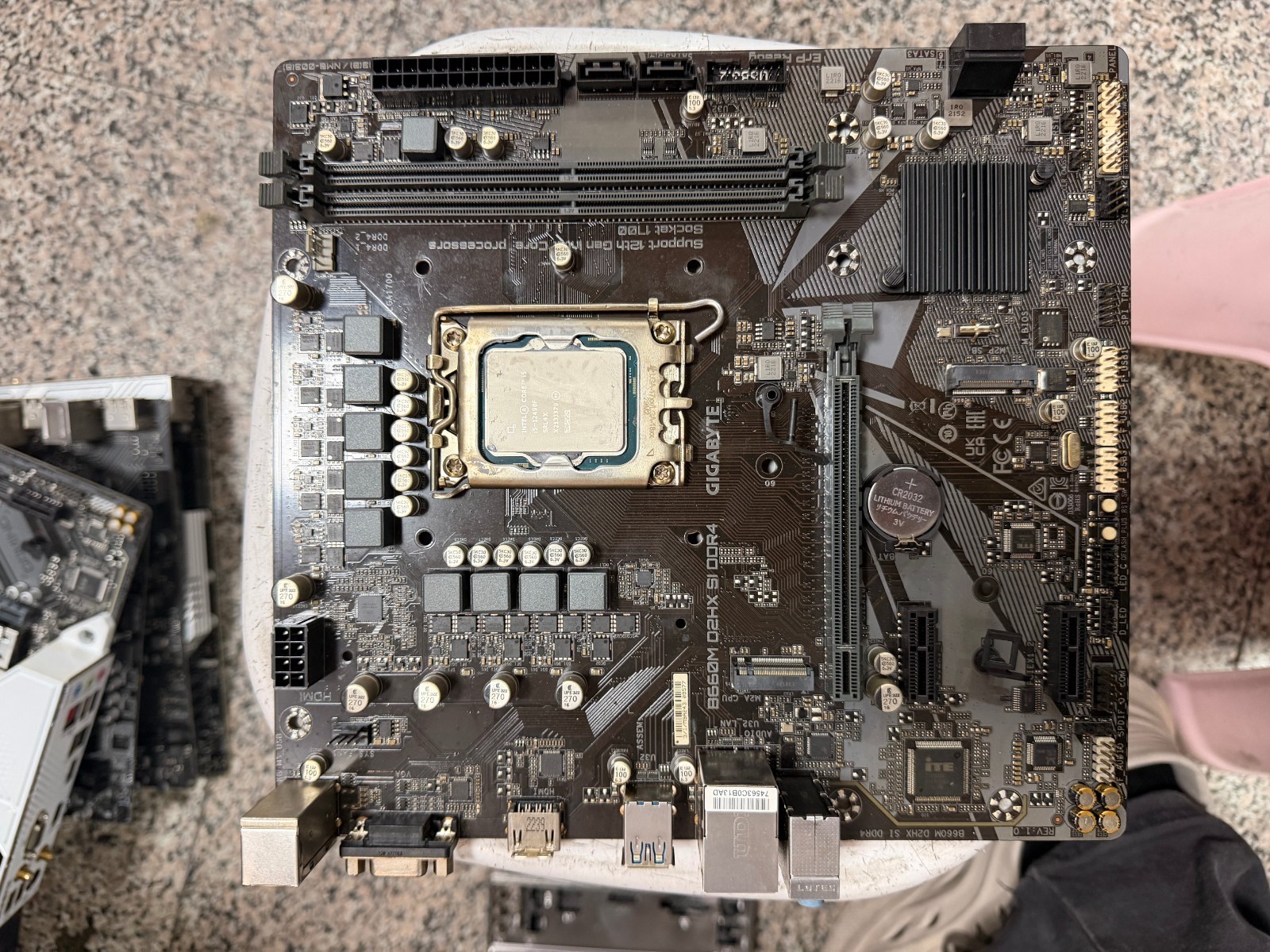 Intel Core i5-12490F & Gigabyte B660M D2HX DDR4 Motherboard Combo - Tested OK