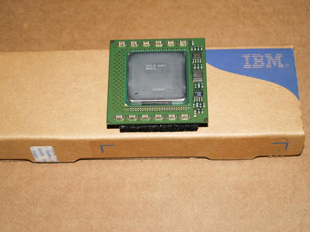 24P7456 NEW IBM 2.4Ghz 512KB 400Mhz Xeon CPU Processor 