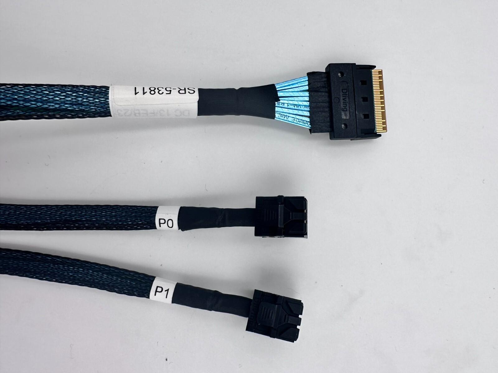 PCIe 4.0 SlimSAS SFF-8654 8i (Host) to 2 xSFF-8643 36pin (EP) Cable-80CM