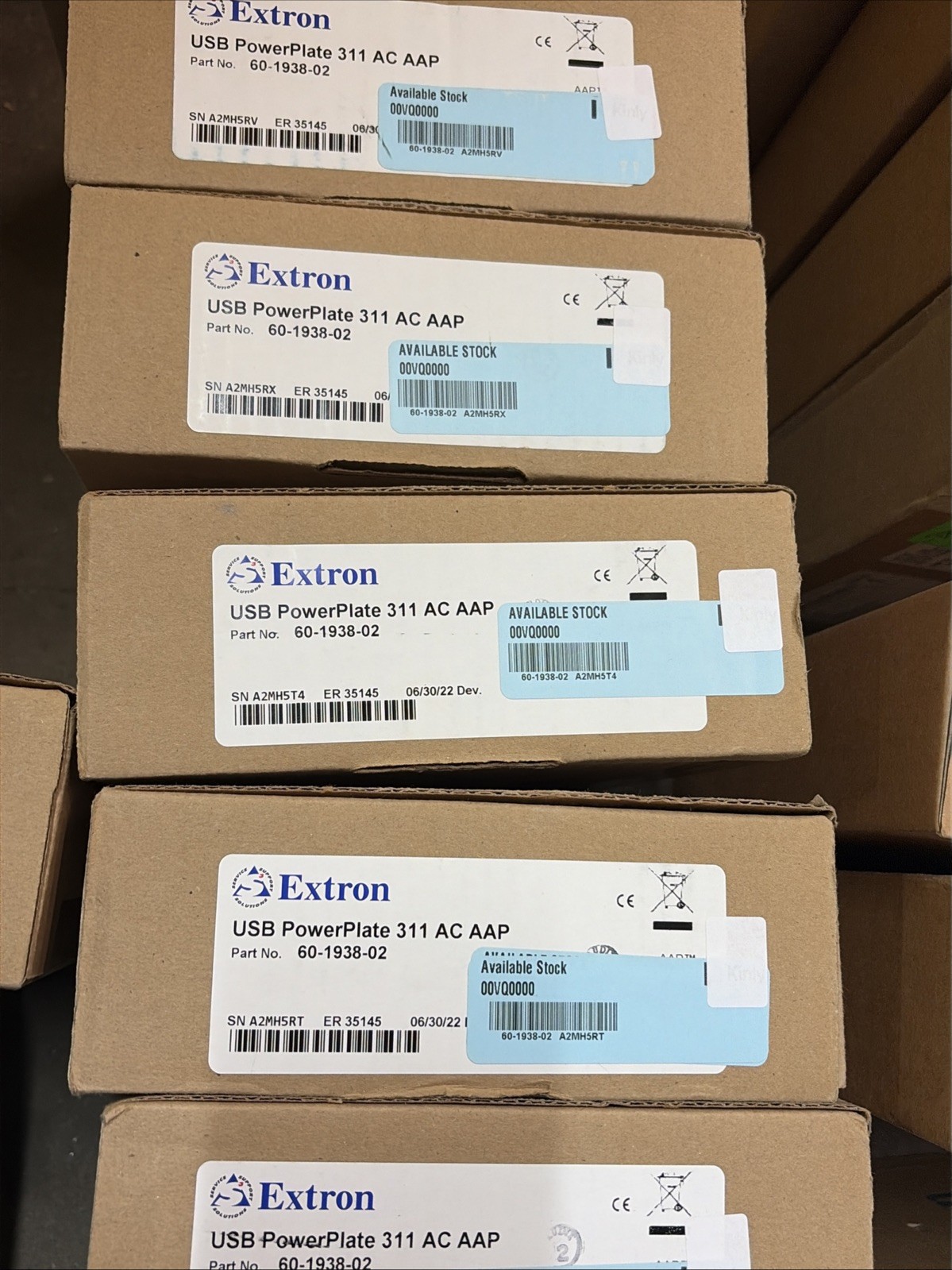Extron 60-1938-02 USB PowerPlate 311 AC AAP, One US AC, Double-space, Black