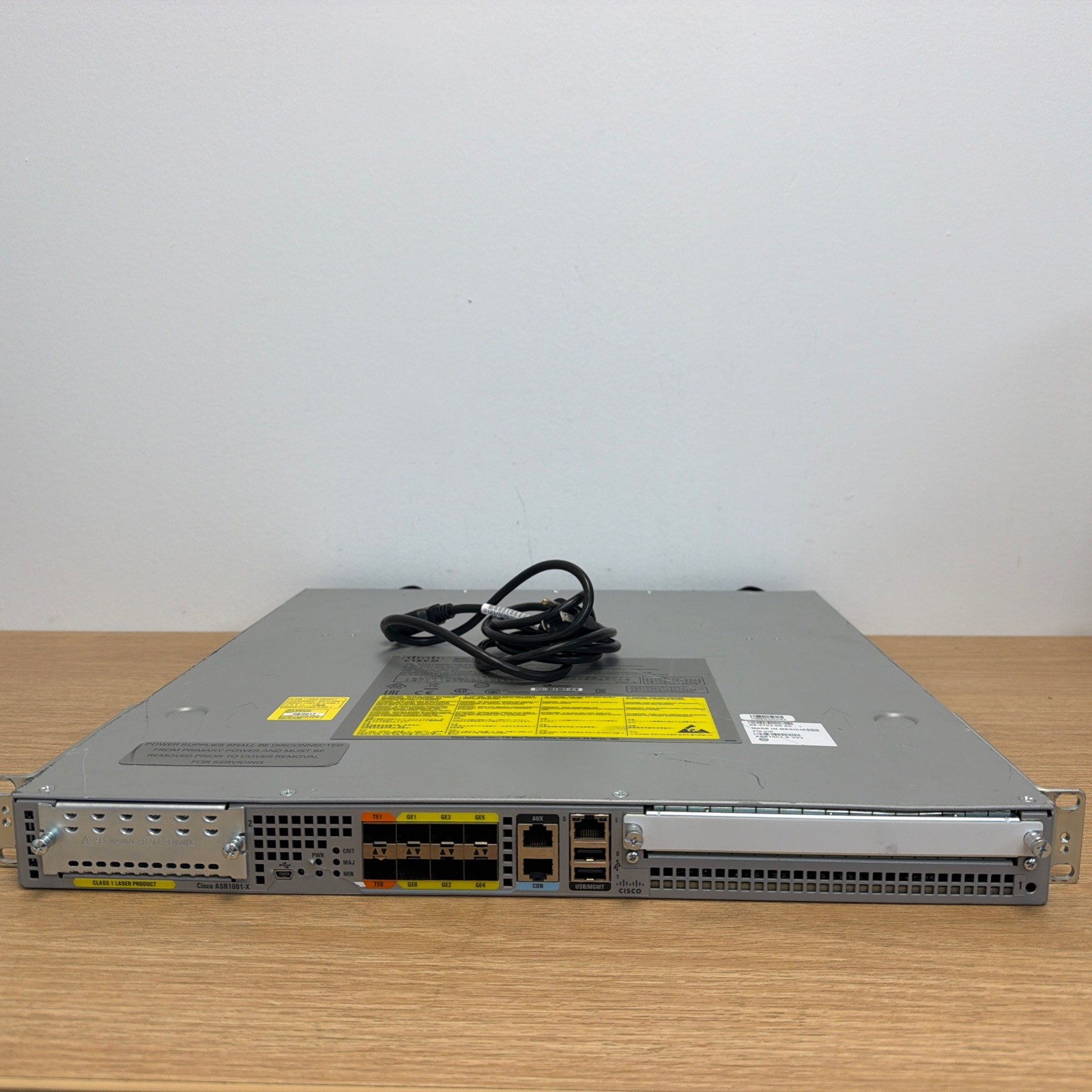 Cisco ASR1001-X 6-Port GE Aggregation Services Router 2x ASR1001-X-PWR-AC