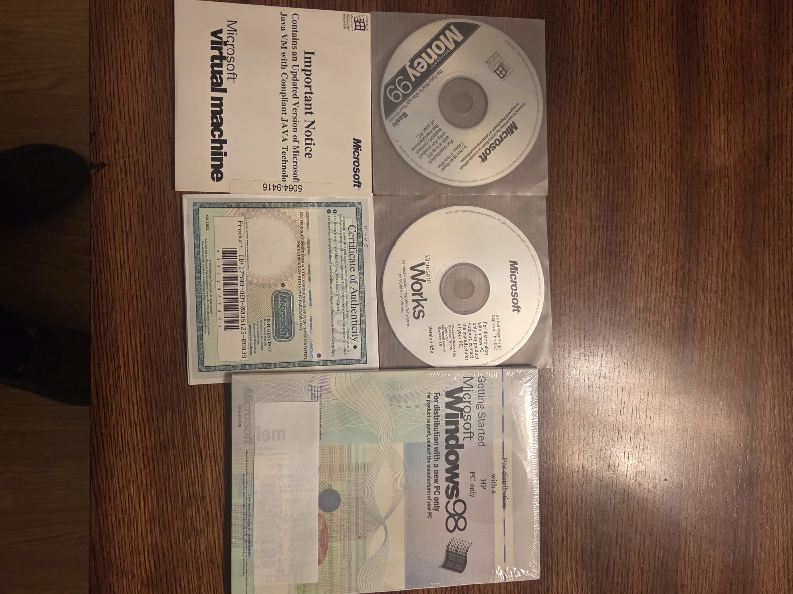 Microsoft Software Bundle - Booklet Sealed - CoA - Works CD ROM - Money 99
