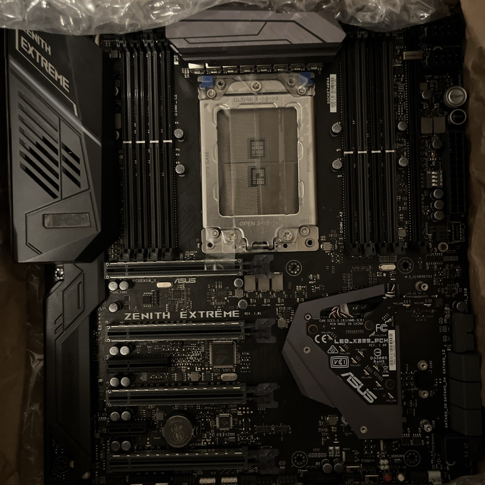READ ASUS ROG X399 Zenith Extreme AMD Ryzen Threadripper TR4 Motherboard