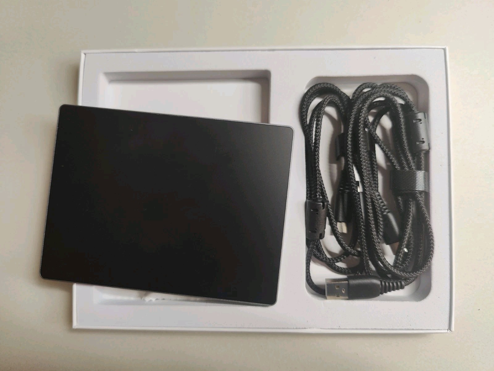 Seenda Touchpad Wired Precision Trackpad For Win and Mac MOS402, Black
