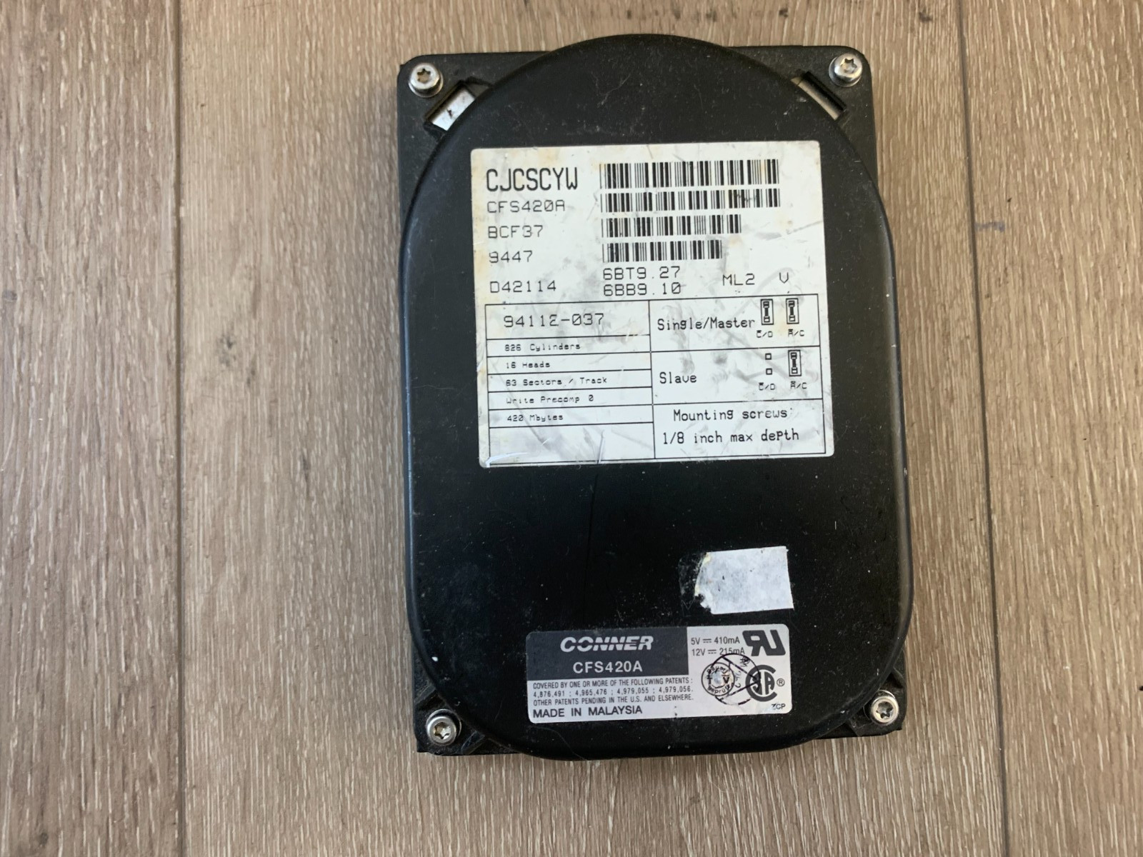 CONNER CFS420A 420MB 3.5 inch IDE Desktop Hard Drive 94112-037