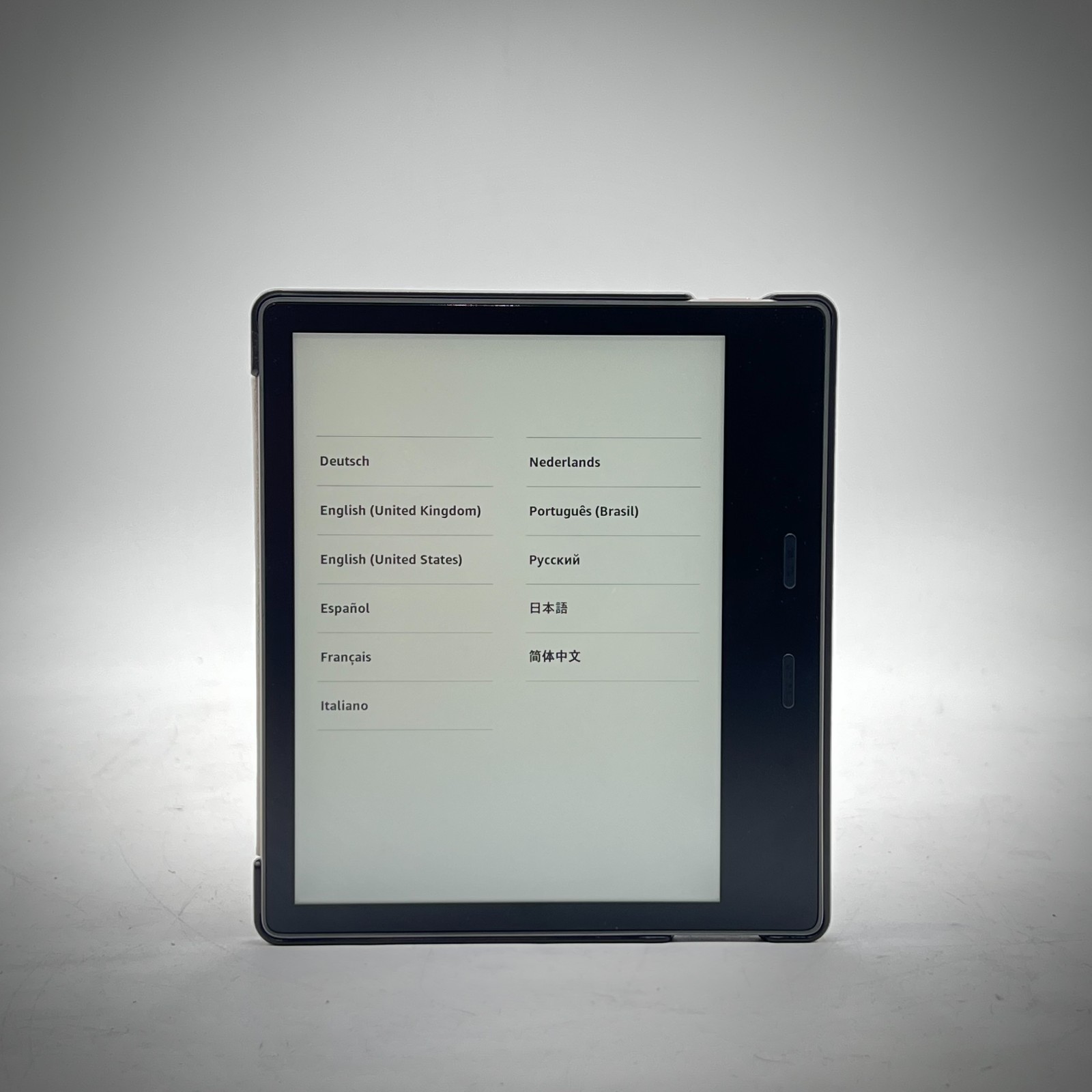 Amazon Kindle Oasis 2 9th Gen CW24WI 7" E-Reader Wi-Fi Black Used