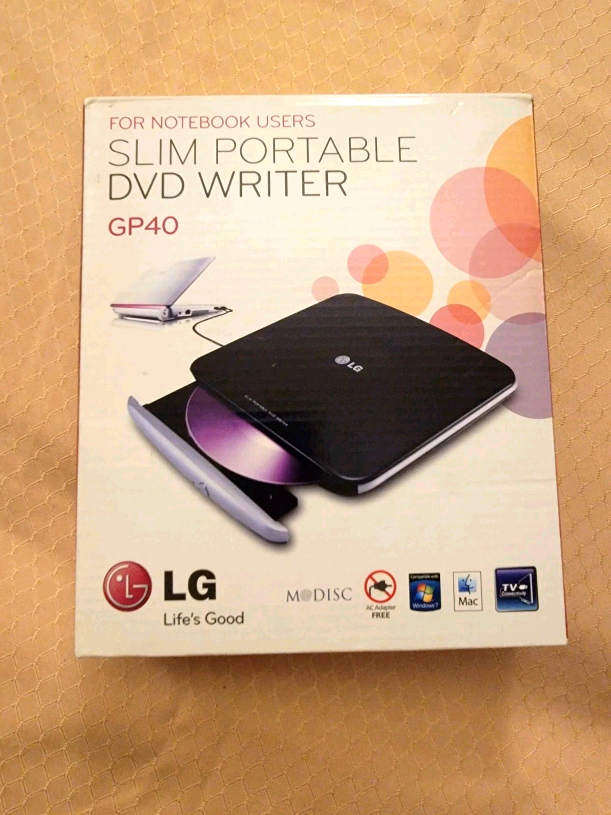 LG Electronics 8x USB 2.0 Portable Slim DVDARW External Drive, (GP40NB40) Black