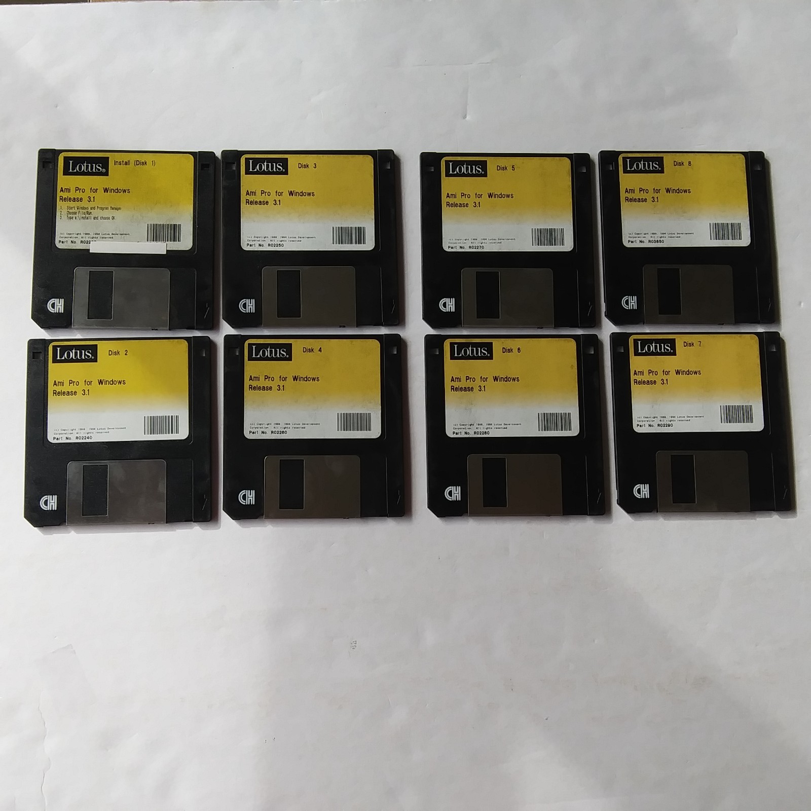 Lotus Ami Pro for Windows 3.1 – Complete 8-Disk Set 3.5" Floppy Disks Vintage