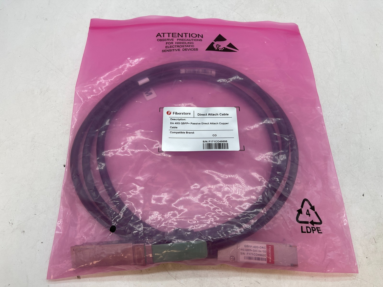 FS.com 40G QSFP+ 2M Passive Direct Attach Copper DAC Cable QSFP-40G-DAC-Free S/H