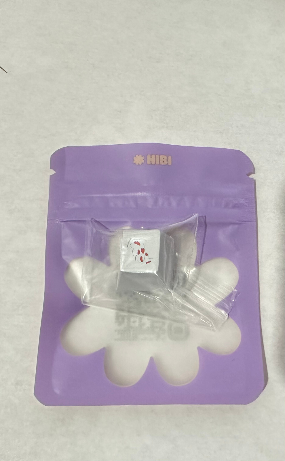 Hibi  x GMK Zen Pond 1u Keycap - White Koi