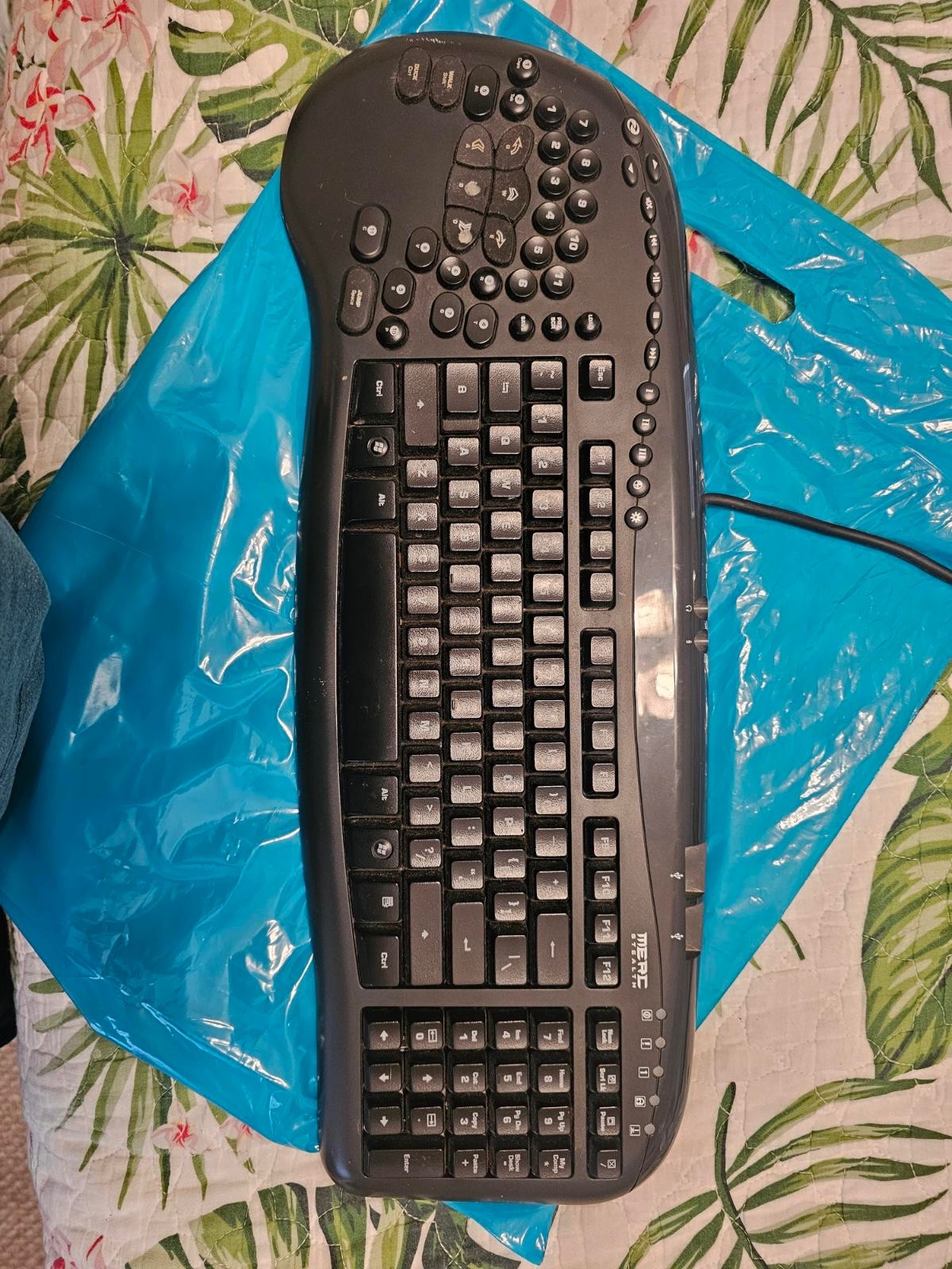 SteelSeries Merc Stealth Gaming Keyboard  Tested